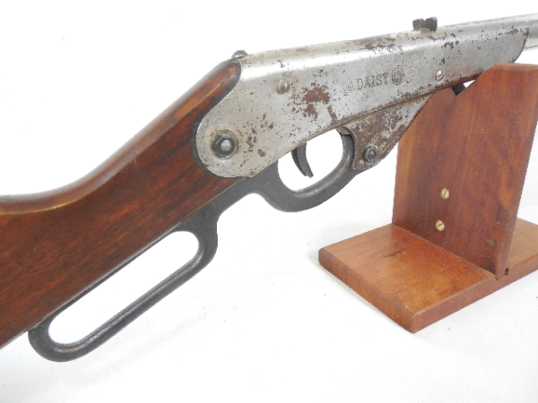 Vintage Daisy Model H