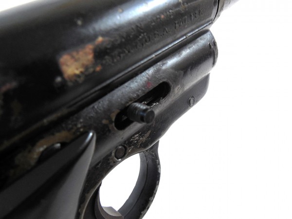 Crosman Mark 1 CO2 Pistol - Image 5