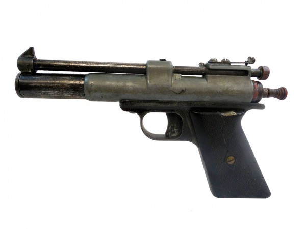 Challenger Plainsman CO2 Pistol - Image 2