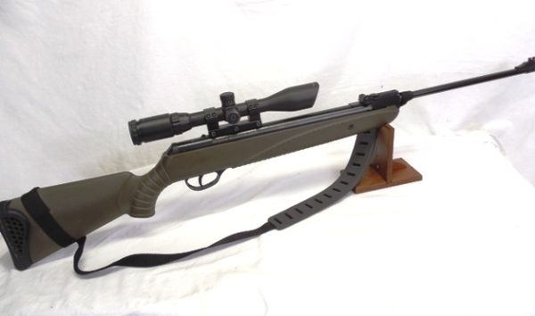 Webley Jaguar with 4x40 Leapers scope My 4558 - Image 4