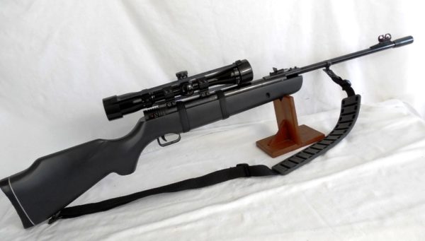 Mendoza Model 200 .22 caliber Air Rifle with 3-9x32AO Bushnell Trophy Scope My # 4560 - Image 5