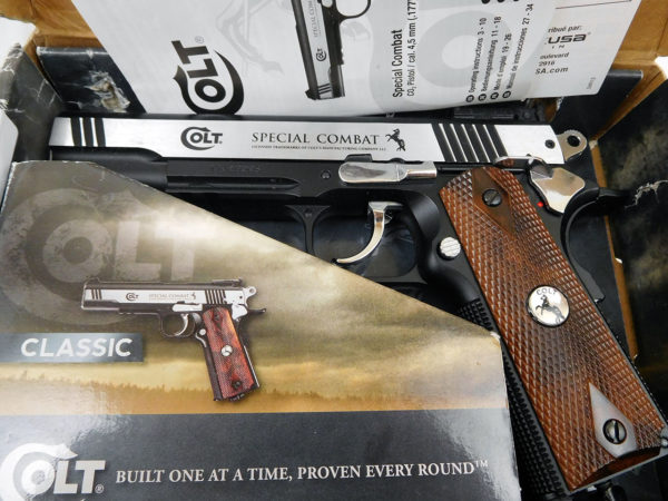 Colt 1911 Special Combat CO2 BB Pistol