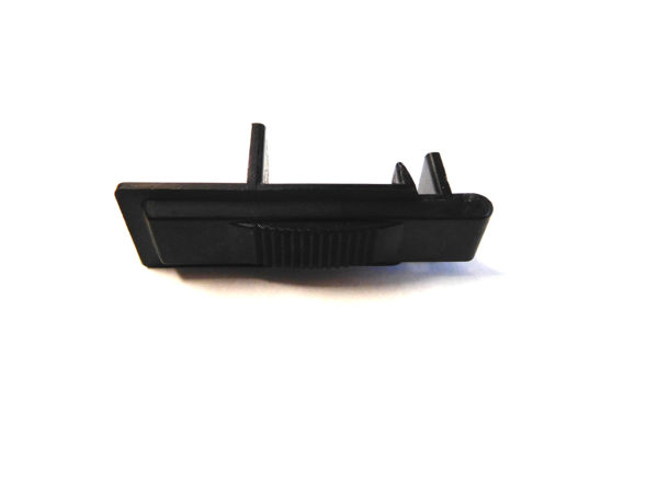 760-020 BB Port Cover - LOCE142