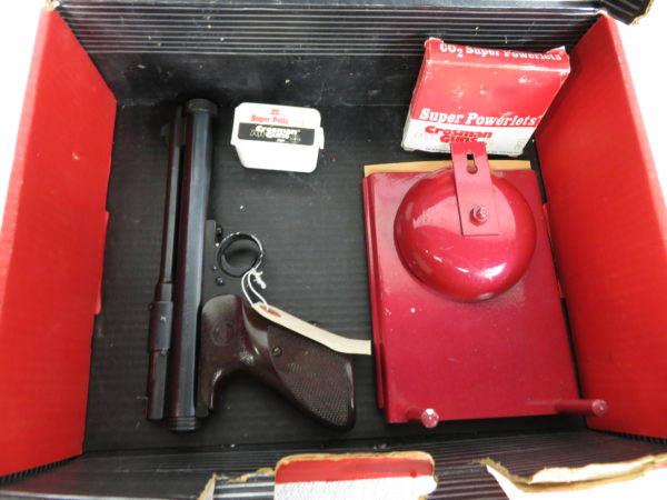 Crosman Model 150 CO2 Pellet Pistol Shooting set with Bell Target  SKU 10243 - Image 10