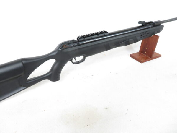 Umarex Octane Pellet Rifle and Scope Combo