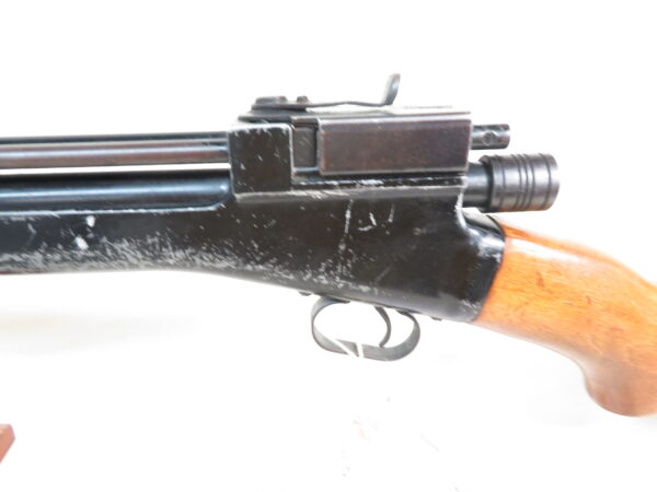 Crosman Model 104 Repeater .177 caliber  Rare Variant ! - Image 6
