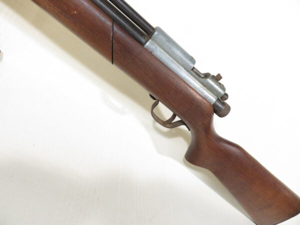 Kessler .22 cal Pellet Rifle, one-piece stock model - Image 3