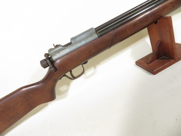 Kessler .22 cal Pellet Rifle, one-piece stock model - Image 6