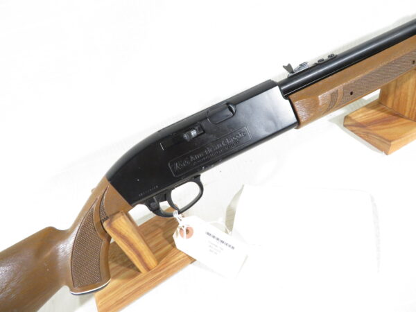 Crosman 766 American Classic Air Rifle SKU 11131 - Image 3