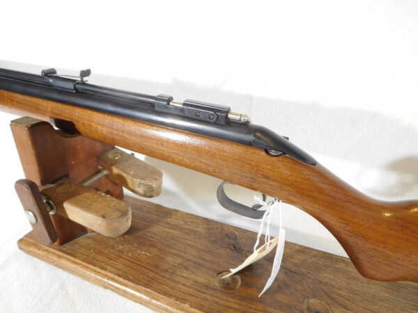 Sheridan Model F CO2 Blue Streak Air Rifle SKU 1713.2 - Image 2