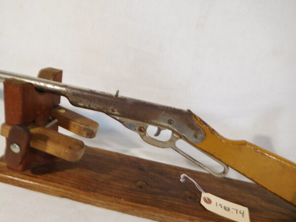Daisy 102 Model 33 BB Gun Mfg 1933-1936 - Image 3