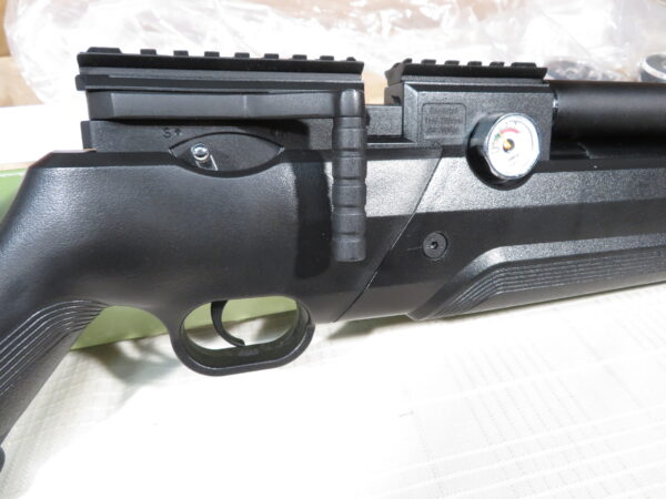 Air Venturi Avenger .177, Regulated PCP Air Rifle Used  SKU40841 - Image 4