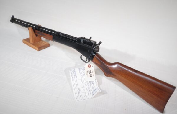 Crosman Model 102 Pellet Rifle - Image 3