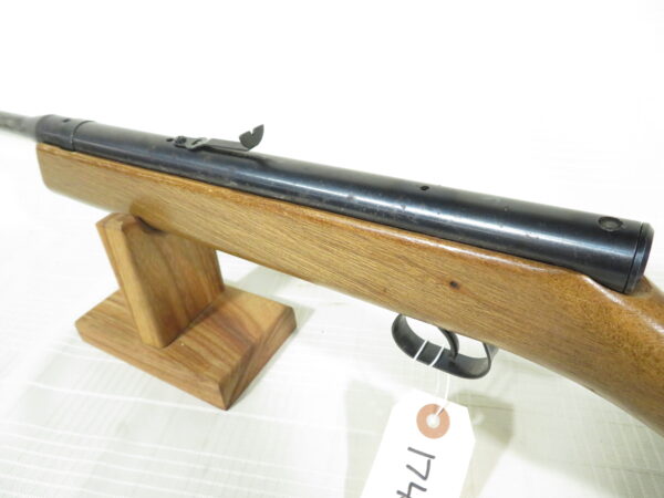 Sears Model 126.102940 Crosman V-350 Air Rifle - Image 2