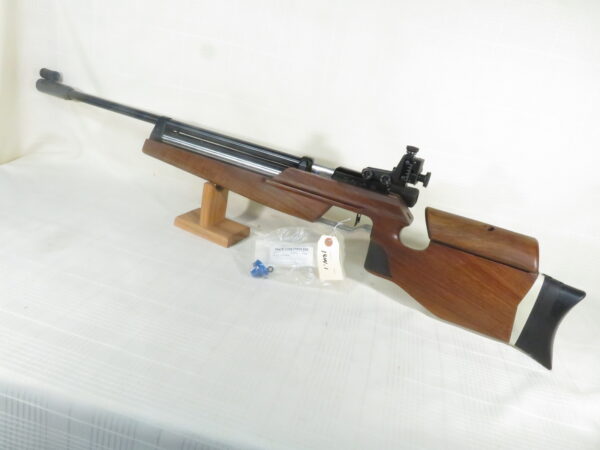 Diana Model 100 in Plano Hard Case - Image 5