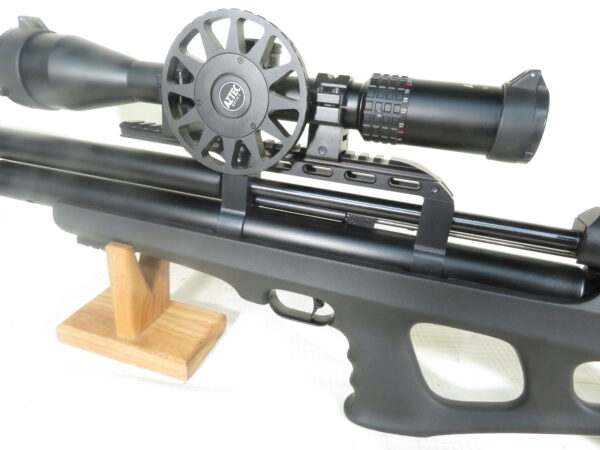 FX Wildcat MkII Compact .25 cal with Aztec Emerald 5,5 x 25 x 50 Scope - Image 2