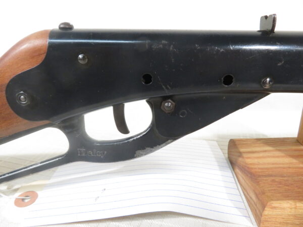 Daisy 102 Model 36 BB Gun Mfg 1942 and 1945-47 - Image 5
