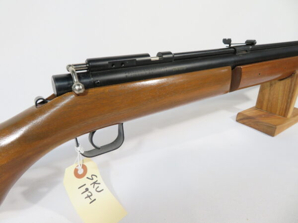 Benjamin 397P Pellet Rifle in Box - Image 2
