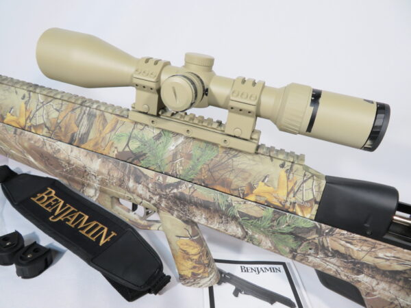 Benjamin Bulldog .357 Realtree Xtra with scope, case and extras - Image 5