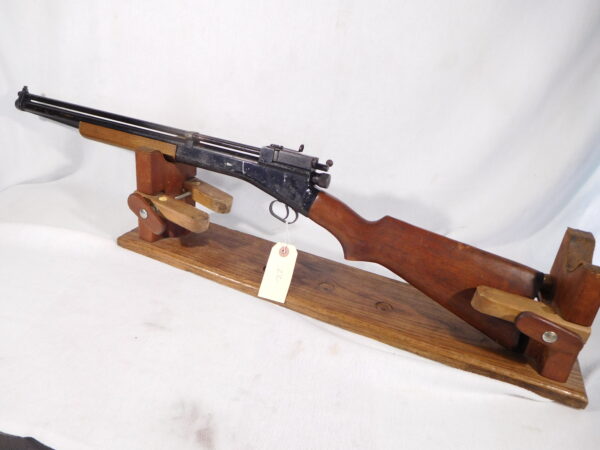 Crosman 102 Air Rifle Mfg 1924-1950 .22 cal - Image 2