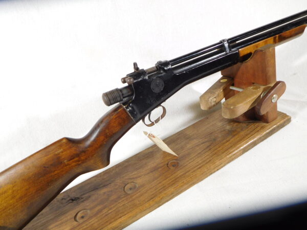 Crosman Model 100 Pellet Rifle Mfg 1924-1950