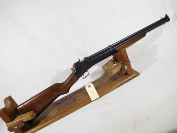 Crosman 101 Air Rifle Mfg 1924-1945 .22 cal - Image 4