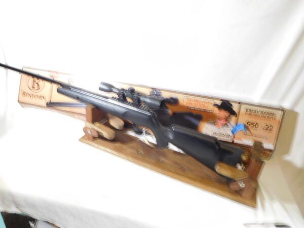 Benjamin Varmint NP with Scope, Box