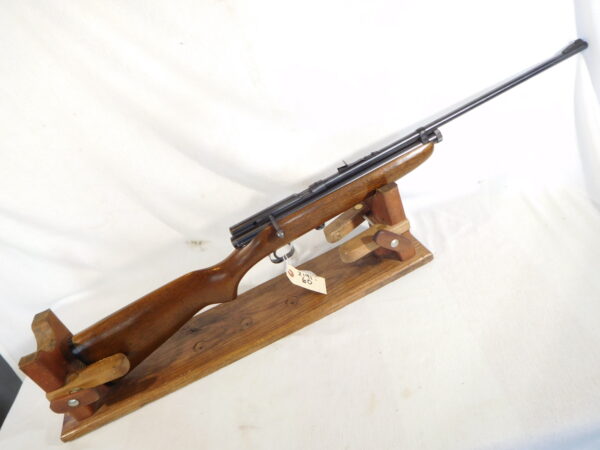 Crosman Model 160 CO2 Pellet Rifle - Image 6
