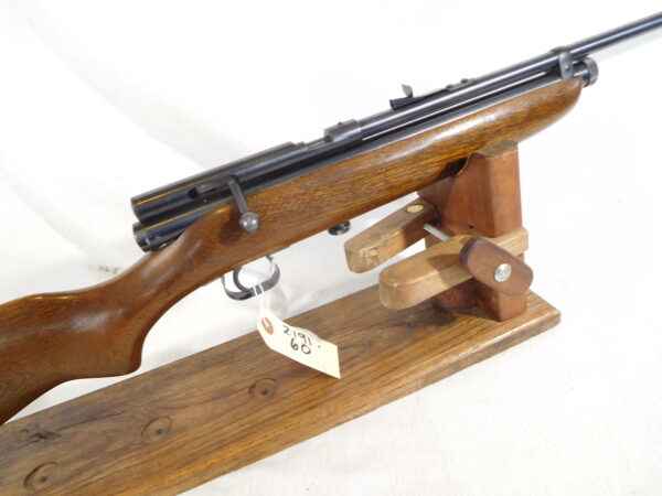 Crosman Model 160 CO2 Pellet Rifle