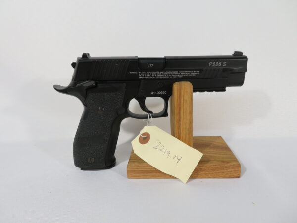 Sig Sauer P226 X-Five Air Pistol in the Original Box - Image 5