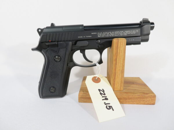 Swiss Arms P92 Air Pistol in the Original Box - Image 4