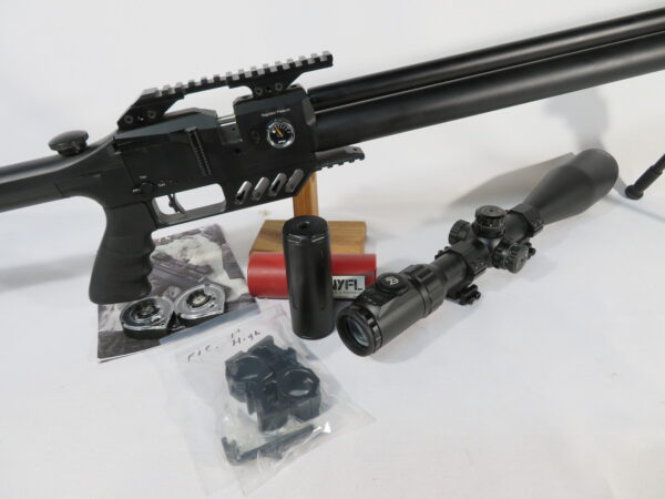 FX Dreamlite .25 cal with UTG 6 x 24 x 56 Scope and Spare .177 barrel