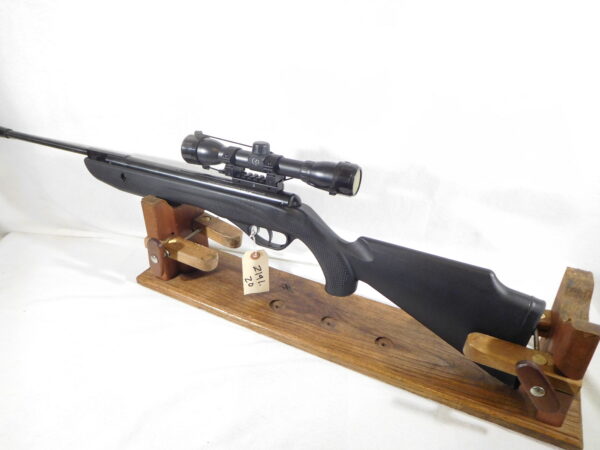 Crosman Fury Break Barrel Air Rifle with Scope and Hard Case - Image 3