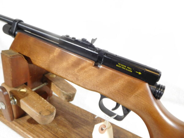 Crosman Model 262 .177 caliber Air Rifle - Image 4