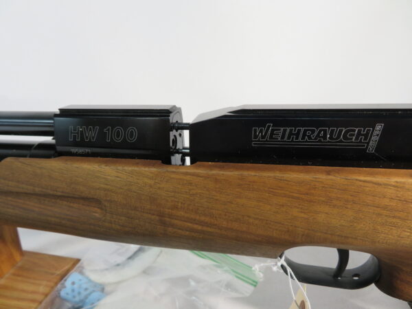 Weihrauch HW100 Sport .177, Walnut, with Vortex FFP Scope SKU 7225.3 - Image 6