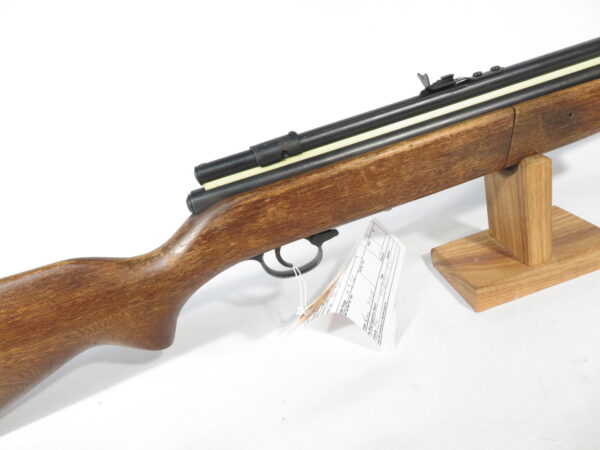 Crosman 1400 /  J.C. Higgins 126.1930C Pellet Rifle