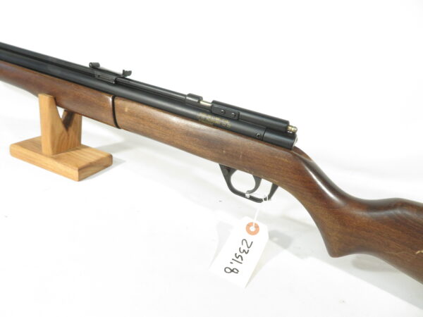 Benjamin 392 Wood Stock   .22 cal - Image 4