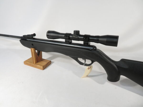 Crosman Phantom Air Rifle with Scope