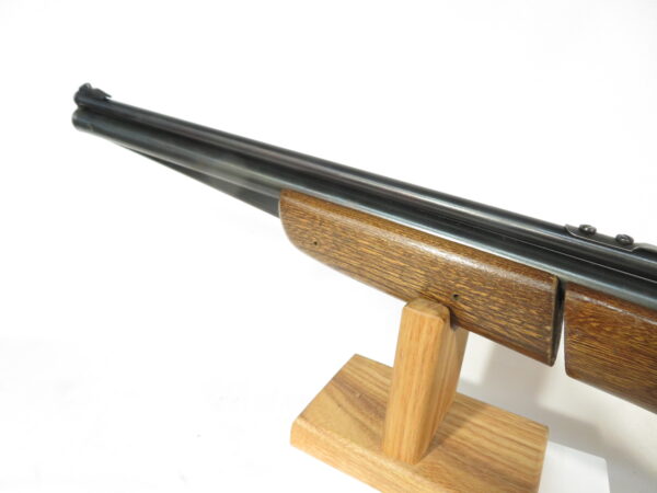 Crosman 147 Pellet Rifle in the Original Box - Image 11