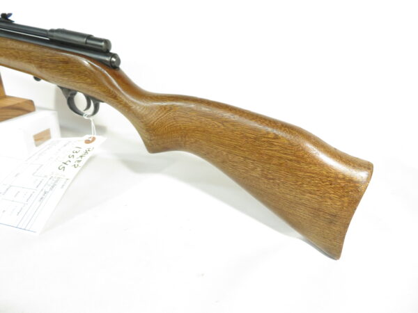 Crosman 147 Pellet Rifle in the Original Box - Image 9