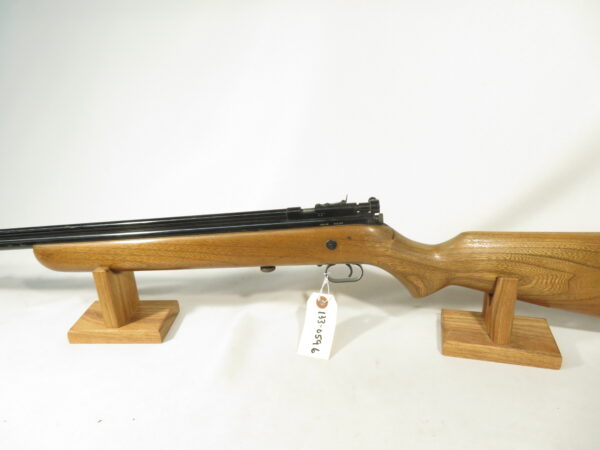 Crosman Model 114 Air Rifle SKU 1330596 - Image 8