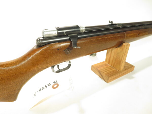 Crosman 140 Pellet Rifle- Resealed! SKU 13809