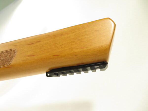 Air Venturi Avenger,  Wood Stock only - Image 2