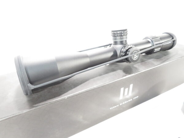 USED Element Optics Titan 5-25x56 FFP, EHR-1C MOA Reticle, 34mm Tube - Image 4