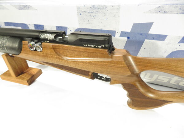 Used Daystate Wolverine R Hi-lite .22 Walnut Stock + 3 mags - Image 8