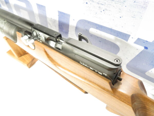 Used Daystate Wolverine R Hi-lite .22 Walnut Stock + 3 mags - Image 10