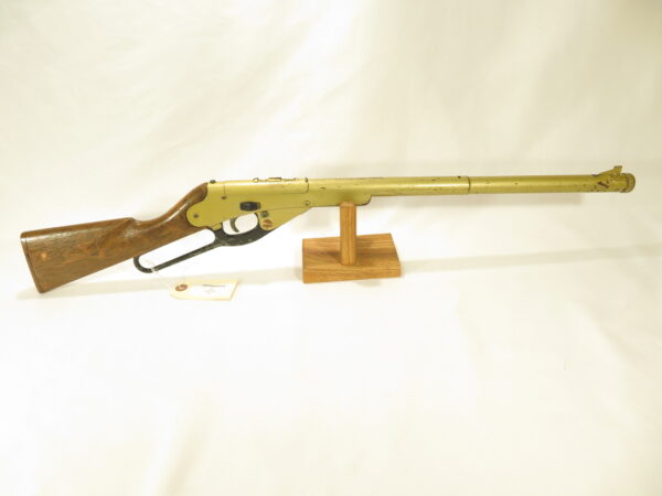 Daisy Model 104 Golden Eagle BB Rifle Mfg 1966-1978 - Image 2