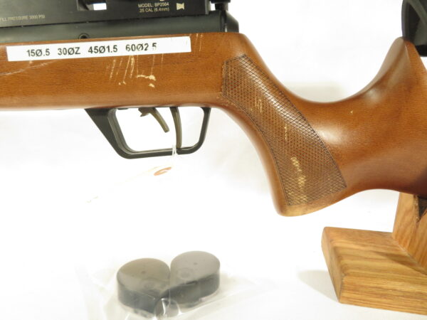 Used Benjamin Marauder .25 cal PCP w/ Tank and UTG 4-16x44 Scope SKU 8666 - Image 6