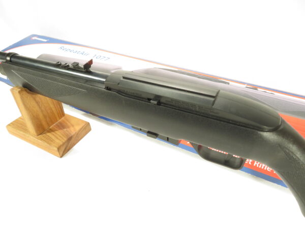 Crosman RepeatAir Model 1077 CO2 Rifle - Image 9