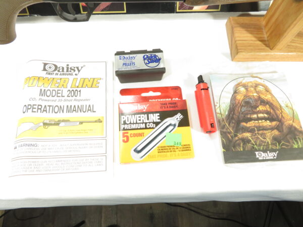 Daisy Powerline 2000, Model 2001 .177 Pellet Rifle  | SKU Daisy2000 - Image 2